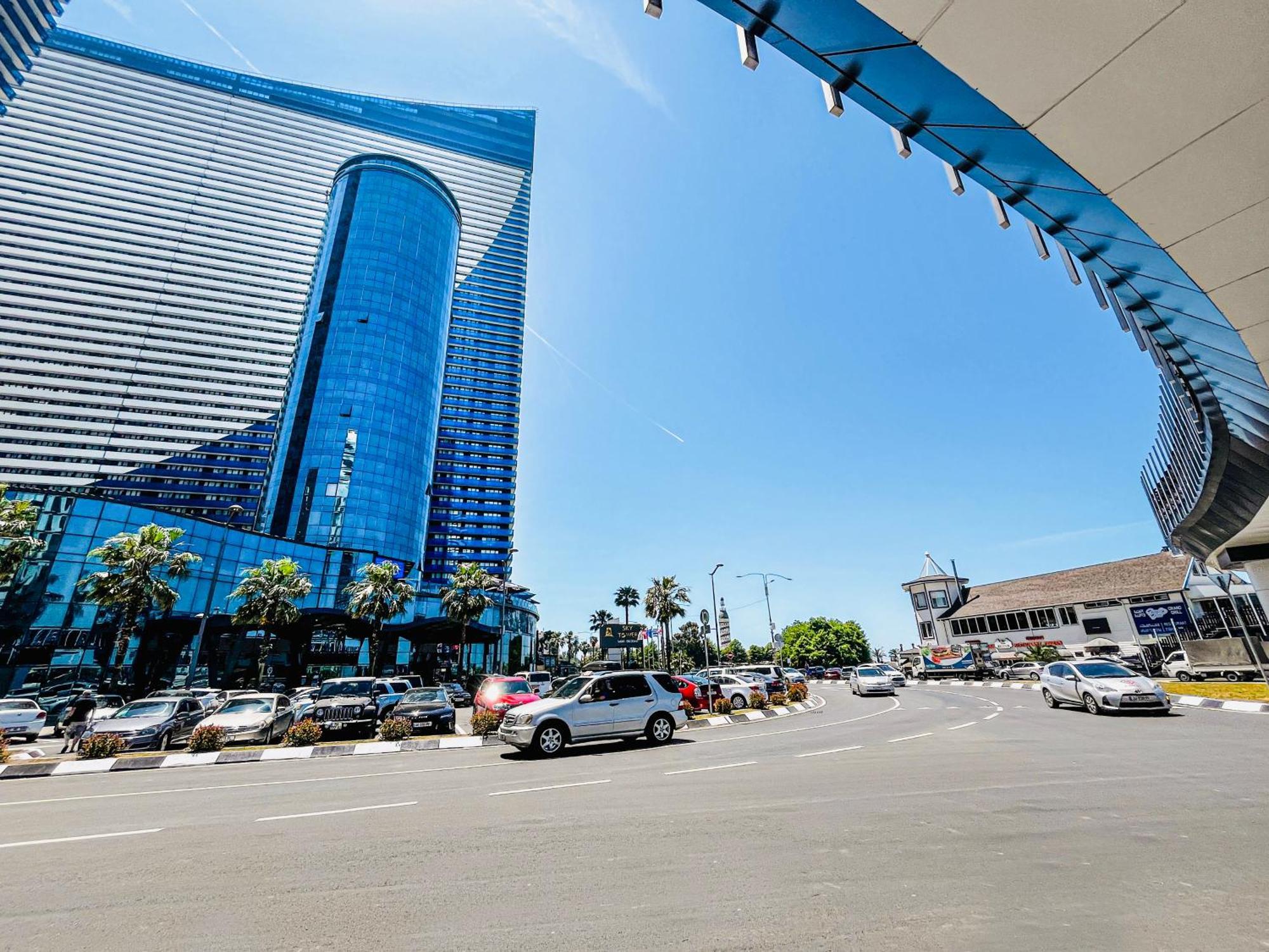 Luxury Batumi Hotel Exterior photo